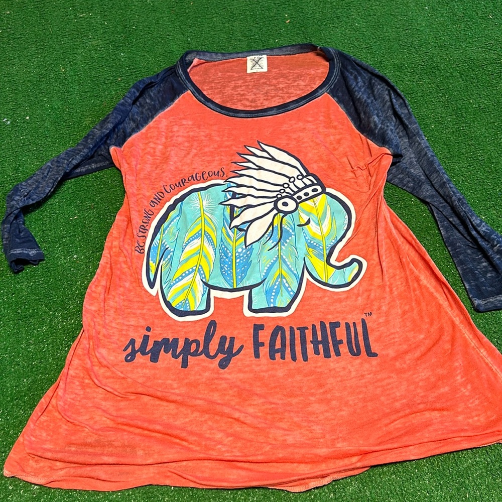 Simply Faithful be strong and courageous women’s small shirt!
